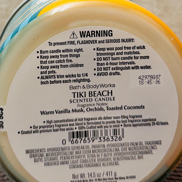 NWT Bath & Body Works Tiki Beach 3-Wick Candle - Picture 3 of 3